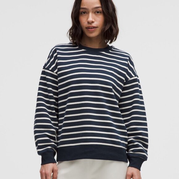 Perfectly Oversized Fleece Crew Pullover - Picture 2 of 4